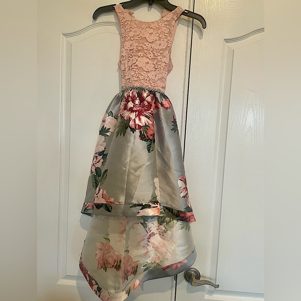 Pink floral size 8 Xtraordinary formal high low dress